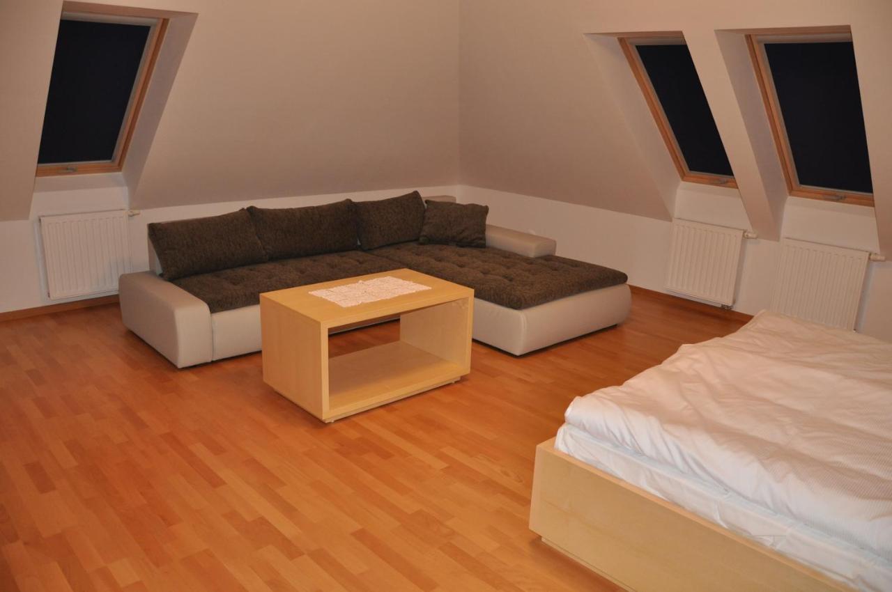 Szlovén Mintagazdaság Felsőszölnök Esterno foto