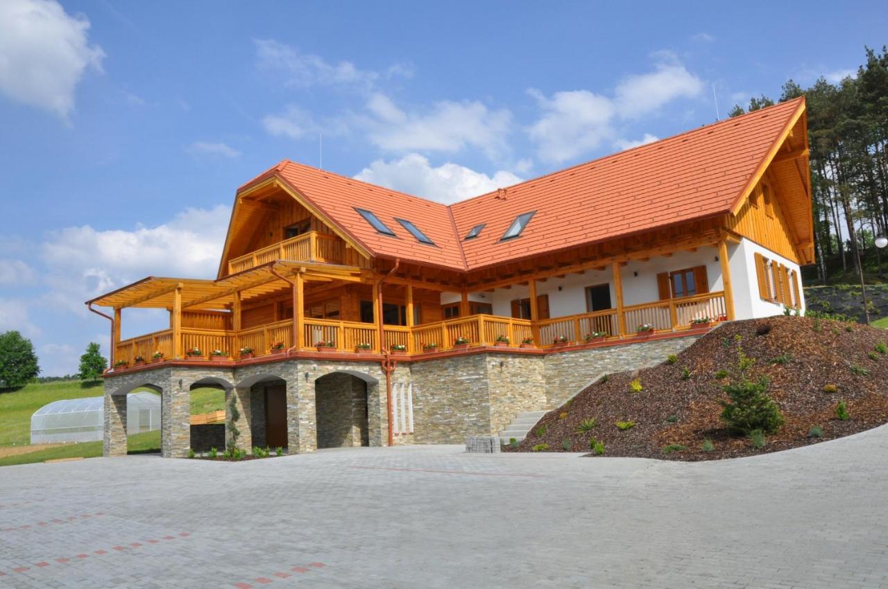 Szlovén Mintagazdaság Felsőszölnök Esterno foto